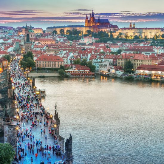 Prague, Czech Republic, Charles Bridge, Prague Castle, tourn in prague, daytrip from prague, fun with locals, english speaking
